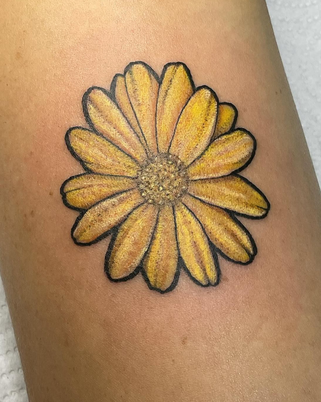 tatuagem colorida, tatuagem masculina, tatuagem, realismo, tattoo, tatuagem desenho, tatuagem feminina, tatuagem delicada, tatuagem no braço masculino - 2